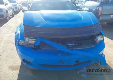 2012 Ford Mustang V6 Premium from USA, damaged, VIN 1ZVBP8EM9C5222359